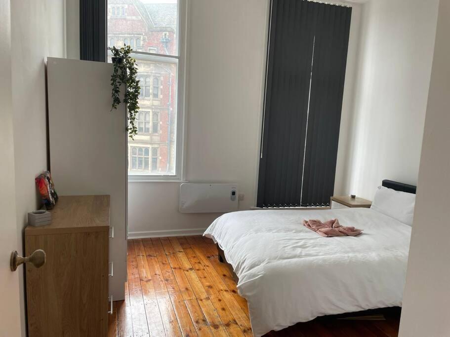 Spacious Flat For 6 City Center Gs305 Sheffield Exterior photo